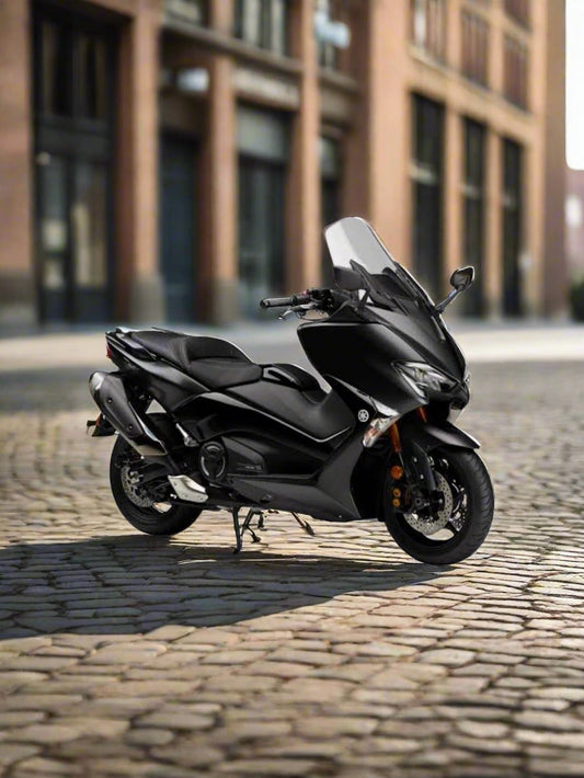 TMAX 560