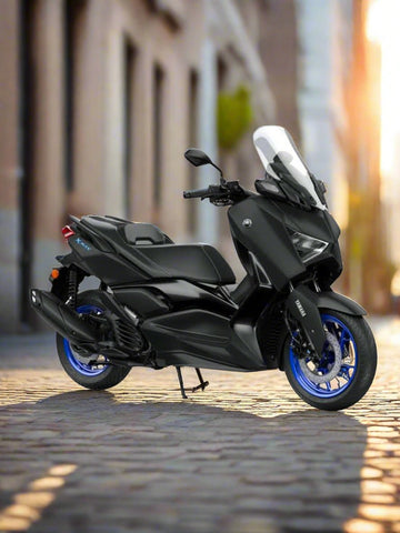 XMAX 125