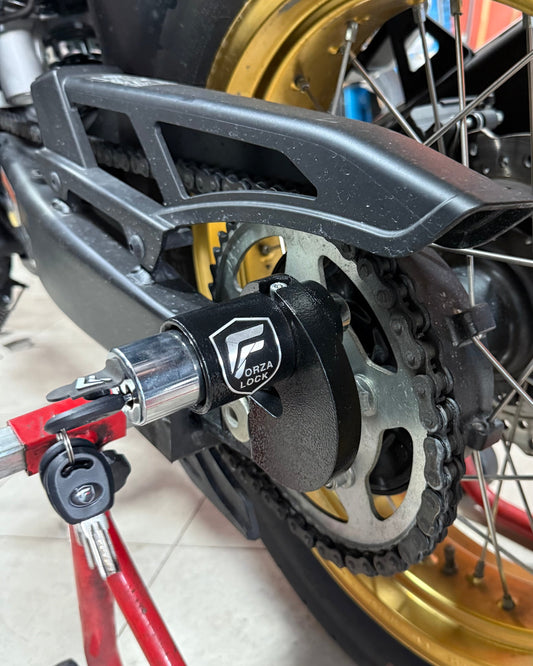 Antifurto FORZALOCK per Honda Transalp XL750 — Acciaio C45 Made in Italy